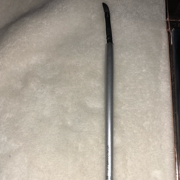 💄💋Random Makeup Set💋💄 - Picture 7 of 7